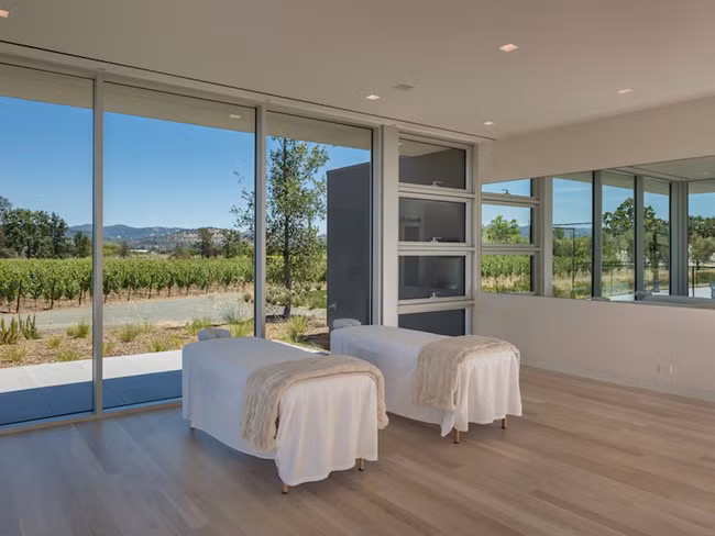 Spa đã được trang bị đầy đủ máy móc, thiết bị.