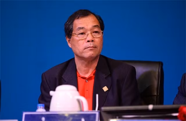 Năm 8 tuổi, đại gia Trầm Bê phải đi ở đợ và bị giao chăn đàn vịt tàu. Có lần mải chơi, ông Trầm Bê quên chăn vịt, đến lúc sực nhớ, đàn vịt hơn trăm con đã sang một cánh đồng lúa chín gần đó, phá nát một khoảnh lớn. Ảnh: Vov.