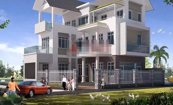 Mảnh sân vuông vắn trước nhà rộng rãi, mát mẻ giúp cho ngôi biệt thự 3 tầng ở nông thôn trở nên ấm cúng và sang trọng. Ảnh: Angcovat.