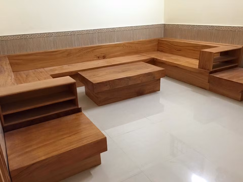 Tìm hiểu về xu hướng sofa gỗ là điều cần thiết để tránh trường hợp mua phải kiểu dáng lỗi thời. Ảnh: Chodaugia.