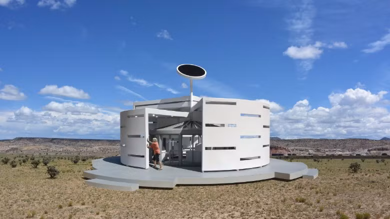 Radius House - ngôi nhà xoay ở New Mexico được đặt trên chiếc bánh xe trượt, cho phép nó xoay để hứng ánh nắng cho cả tòa nhà.