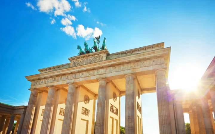 Đức ở vị trí thứ 4 với 13.420 người siêu giàu.