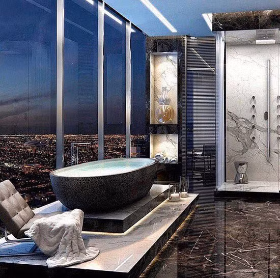 Sau một ngày làm việc căng thẳng, được bước chân vào bể bơi ngay tại nhà là một trong những cảm giác khiến người ta mãn nguyện nhất.