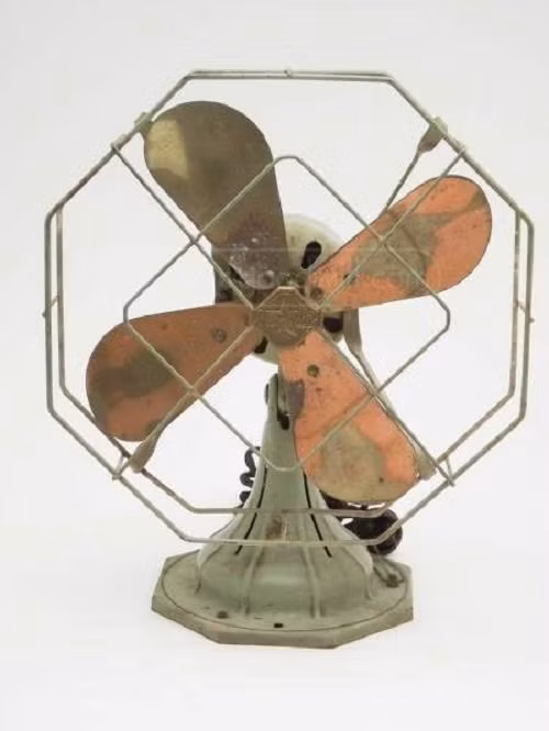 Lồng quạt hình bát giác. Ảnh: Printest.