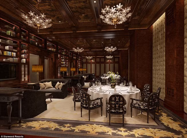 Từng “ngóc ngách” trong Castle Hotel đều toát lên vẻ sang trọng, hành lang đều được lát đá hoa cương.