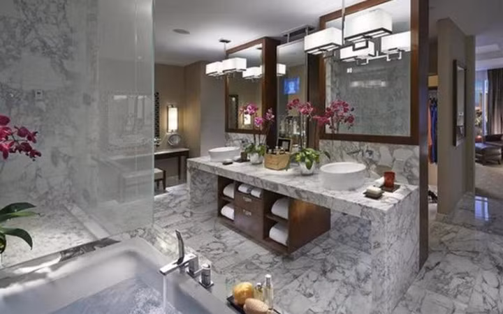 Khách sạn Mandarin Oriental