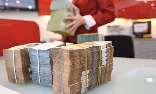 Se "bom" them gan 700.000 ty cho nen kinh te?