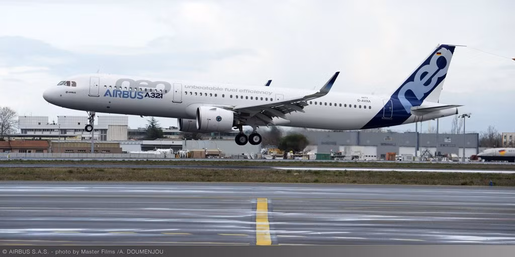 A321neo đã hoàn thành chương trình tích lũy hơn 350 giờ bay thử nghiệm, và đáp ứng đủ điều kiện bay an toàn. Ảnh: Airsoc.