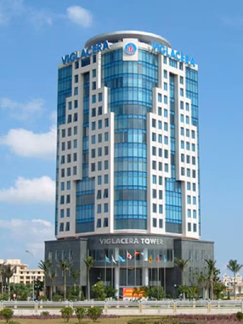 Cũng theo báo Tiền phong, dự án đầu tư xây dựng tổ hợp văn phòng, thương mại, khách sạn và nhà ở Viglacera tại phường Trung Hoà (quận Cầu Giấy) và phường Mễ Trì (quận Nam Từ Liêm, Hà Nội) cũng có dấu hiệu sai phạm.