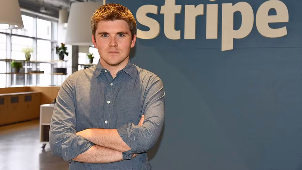 27 tuổi, đồng sáng lập và hiện là chủ tịch của Stripe - John Collison đang nắm trong tay 1,1 tỷ USD. Mỗi năm công ty cung cấp nền tảng thanh toán trực tuyến Stripe thực hiện hàng tỷ USD giá trị giao dịch tại 25 quốc gia. Ảnh: World Record Academy.