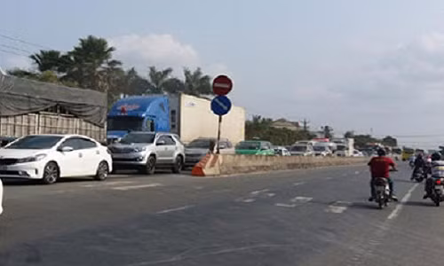 Tai nan giao thong lien hoan o Tien Giang, 1 nguoi tu nan-Hinh-3