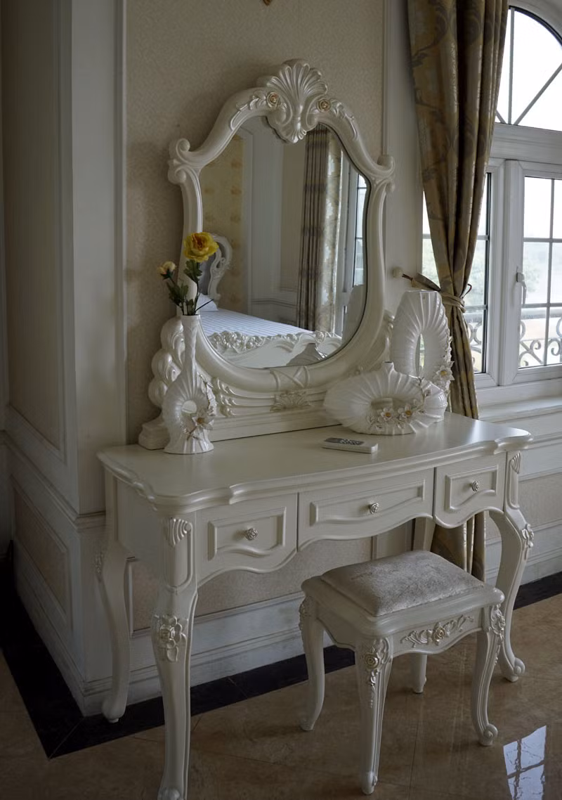 Bàn trang điểm trong phòng ngủ.