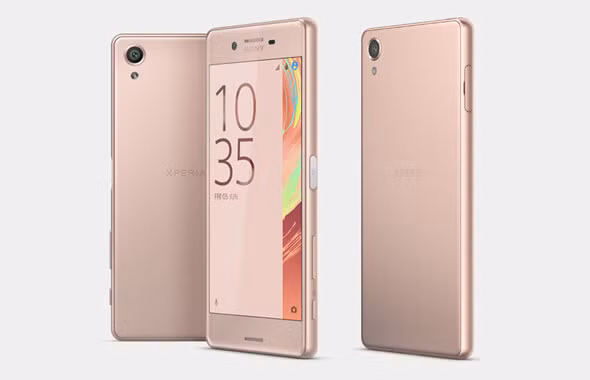 Ra mắt thị trường di động Việt Nam vào tháng 6/2016, Sony Xperia X có mức giá khởi điểm là 13,99 triệu đồng. Đầu năm 2017, mức giá của Xperia X đã được điều chỉnh về mức 9,99 triệu đồng. Ảnh: O2.