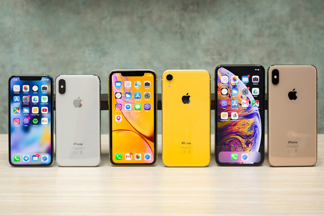 Loạt iPhone 2019 Dự kiến ra mắt: Thứ Sáu, ngày 21/09 Sự kiện ra mắt lớn nhất trong năm và có tác động mạnh nhất có lẽ thuộc về iPhone của Apple. Hiện tại, vẫn còn hơi sớm để biết chắc chắn Apple sẽ mang tới sản phẩm gì trong tháng 9 này. Tuy nhiên, chúng sẽ có giá cao và sẽ có ba tùy chọn: hai mẫu iPhone cao cấp giá hơn 1.000 USD (khoảng 23,23 triệu đồng) và một chiếc điện thoại thứ ba có giá cả phải chăng hơn. Apple có đội ngũ phần cứng riêng để tạo ra chip điện thoại nhanh nhất thế giới và phiên bản iPhone năm nay cũng được cho là sẽ giữ vị trí dẫn đầu bảng xếp hạng hiệu suất điện thoại vào năm 2019. Hiện tại, công ty cũng đang sản xuất chip đồ họa của riêng mình và kính thực tế tăng cường. Ảnh: iPhone 2018.