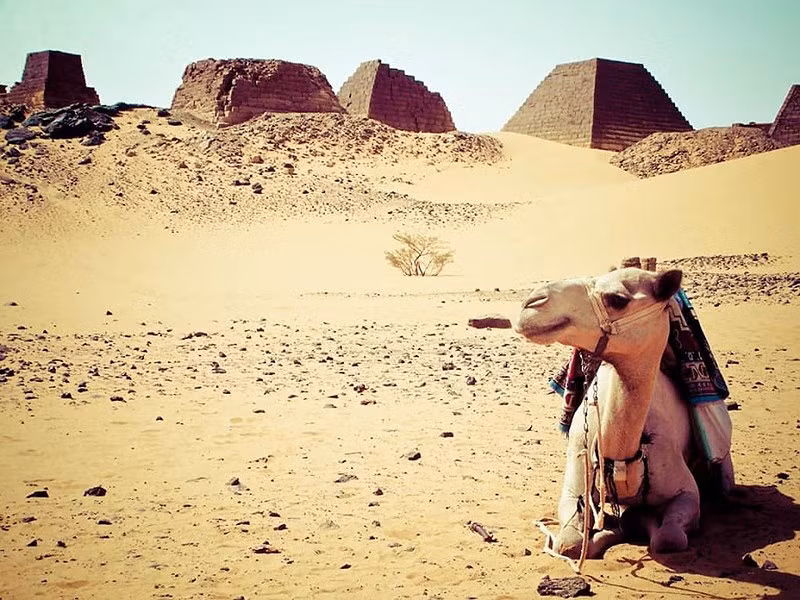 Tháng 6 là thời điểm nóng nhất ở đây, với nhiệt độ trung bình là 41 độ. Nhiệt độ nóng nhất từng được ghi nhận tại Wadi Halfa là 53 độ vào năm 1967 (Theo: Zing)