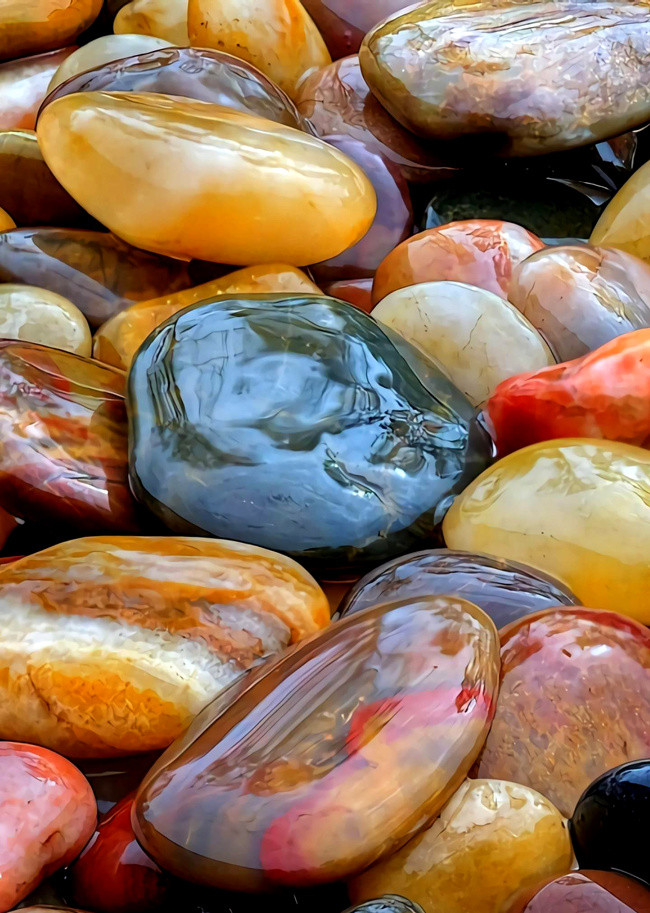 Đây là những viên kẹo mật ngọt ngào? Hoàn toàn không phải, đó chỉ là những viên sỏi ướt nước.