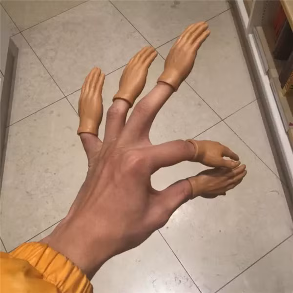 Với những người bị ám ảnh bởi sự lặp lại và số nhiều, đây chắc chắn là một bức ảnh gây ác mộng cho họ.