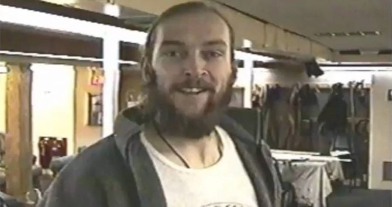 Tiếp đó, nguồn methanol được điều tra, tuy nhiên methanol ở căn cứ Nam cực chủ yếu dùng pha loãng dùng để làm sạch cơ sở làm việc. Tất cả mọi người làm việc ở đó đều dễ dàng tiếp cận với nguồn methanol.