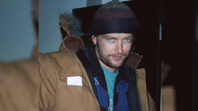 Cuối những năm 1990, cuộc đời và sự nghiệp của nhà khoa học, tiến sĩ Rodney Marks, nhà thiên văn học người Australia bắt đầu nở rộ. Chỉ mới 30 tuổi, Rodney đã được phân công làm việc tại Nam cực, một giấc mơ của rất nhiều nhà khoa học.