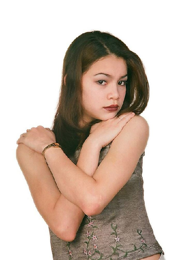 Trước khi theo con đường ca hát chuyên nghiệp Hà Hồ từng là một siêu mẫu có tiếng trong làng thời trang Việt.