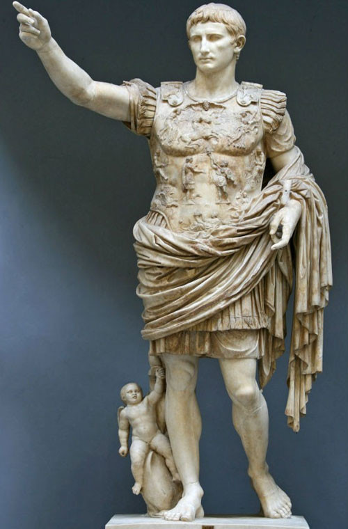 Alexander Đại đế là một trong những nhân vật người nước ngoài được mến mộ nhất ở Rome, thậm chí cả nhiều năm sau khi ông mất. Đó là lý do vì sao, Julius Caesar, Mark Antony và Augustus thường hành hương về nơi chôn cất của vị vua này ở Alexandria.