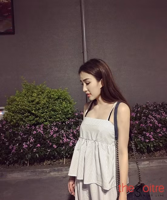 Không đậu Đại học, lúc ấy cô chủ xinh đẹp Ngọc Thúy cảm thấy vô cùng thất vọng và buồn chán. Song cô nàng nhanh chóng nhận ra rằng “Đại học không phải là con đường duy nhất dẫn đến thành công”. Với quyết tâm thay đổi cuộc sống mình, nắm bắt cơ hội Thúy nhanh chóng chuyển sang bán mỹ phẩm và cô nàng đã gặt hái được thành công khiến ai cũng ngưỡng mộ.