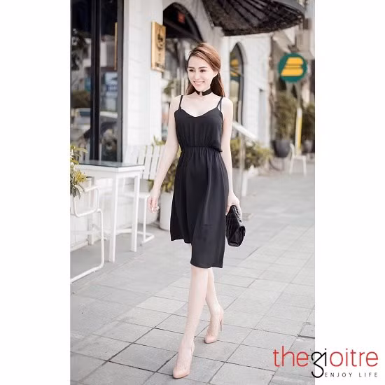  Cô chủ 9X Ngọc Thúy tạo ấn tượng với người xung quanh bởi gương mặt thanh tú, hài hòa.