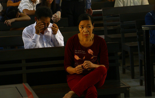 5. Phó chánh án đòi hối lộ "1 đồng" cũng không bớt: Ngày 16/10/2017, TAND tỉnh Đắk Lắk đã tuyên phạt bà Trương Thị Hoa (SN 1963, ngụ huyện Ea Kar - nguyên phó chánh án TAND huyện Ea Kar) 12 tháng tù giam về tội nhận hối lộ. 