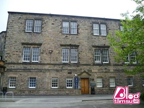 Khi số lượng búp bê và quan tài đều trùng khớp với vụ việc đẫm máu này khiến người dân địa phương hoàn toàn bị thuyết phục rằng nó có liên quan đến 17 người đã bị chết trước đó. Tuy nhiên, vụ việc đã quá lâu để thu thập lại được toàn bộ mẫu DNA, vì vậy nó sẽ mãi chỉ là một huyền thoại đối với người dân nơi đây.