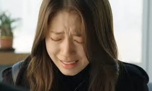 “Nếu anh bỏ em, đời này kiếp này em không yêu ai nữa. Nếu anh cứ đòi chia tay, em sẽ tự tử cho anh xem” (Ảnh minh họa).