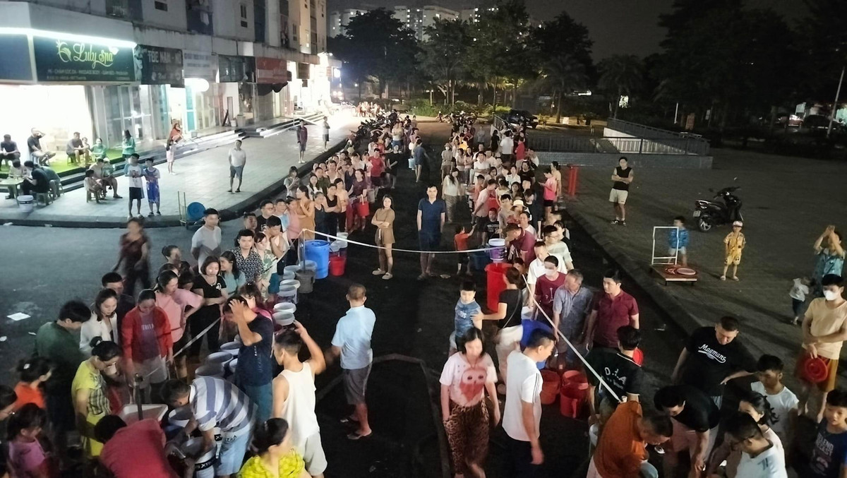 Hà Nội lên phương án sục rửa bể nước nhiễm khuẩn tại KĐT Thanh Hà Ha Noi len phuong an suc rua be nuoc nhiem khuan tai KDT Thanh Ha