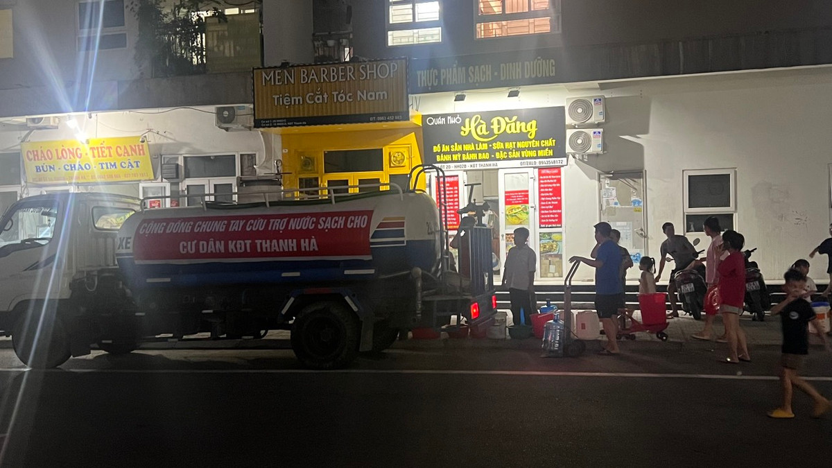 Chiều tối 16/10, tại trụ sở xã Cự Khê, UBND huyện Thanh Oai tổ chức cuộc họp để đối thoại và bàn giải pháp trước mắt cũng như lâu dài đối với vấn đề nước sạch tại Khu đô thị Thanh Hà. Sở Xây dựng Hà Nội cũng đã có văn bản đề nghị các đơn vị liên quan bảo đảm cấp nước sạch ổn định cho Khu đô thị Thanh Hà.