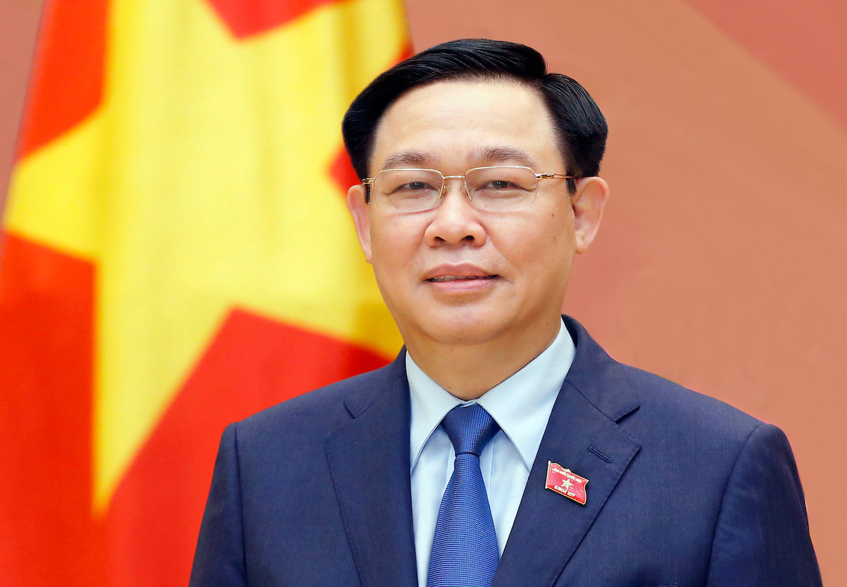  Ông Vương Đình Huệ, Chủ tịch Quốc hội: Số phiếu tín nhiệm cao: 437 phiếu (chiếm 90,85% tổng số phiếu thu về).