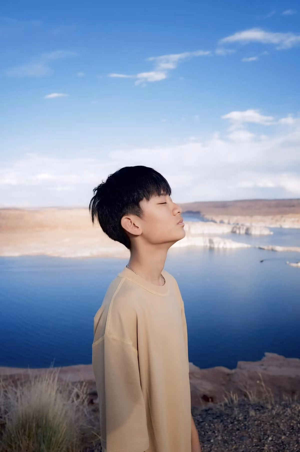 Kỳ Anh đã được tận hưởng cuộc sống "sinh ra ở vạch đích" khi sống trong biệt thự triệu đô ngya từ khi còn bé.