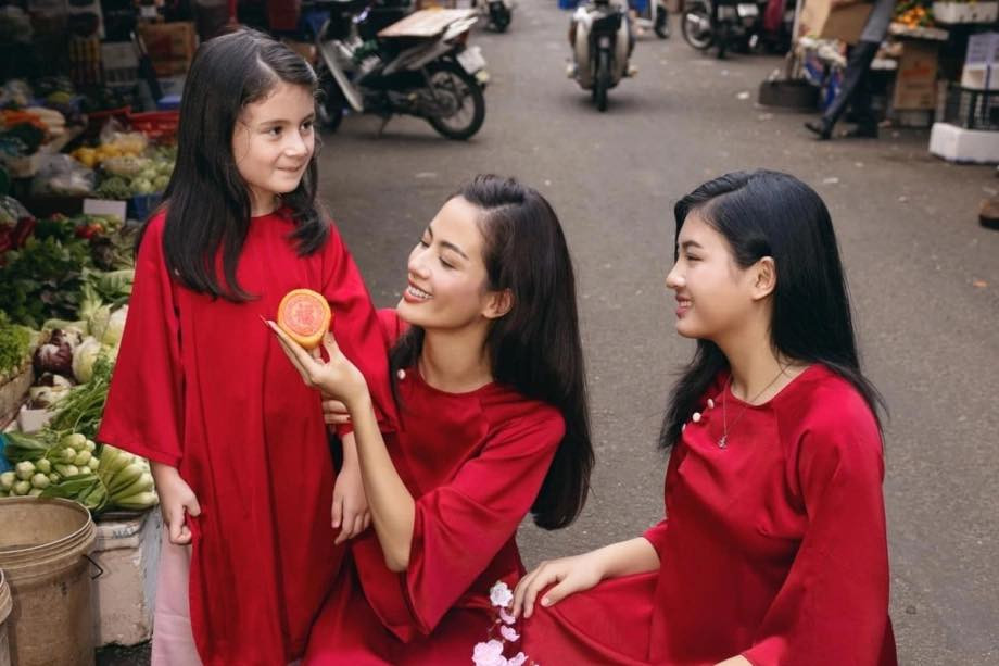 Nguyễn Đình Như Vân vượt 60 cô gái khắp thế giới đoạt vương miện Miss Global 2025 trong chung kết tại Bangkok, Thái Lan. Câu chuyện một bà mẹ đơn thân giành được vương miện Hoa hậu quốc tế cao quý đã truyền cảm hứng cho rất nhiều người phụ nữ trên thế giới về sự tự tin, độc lập.