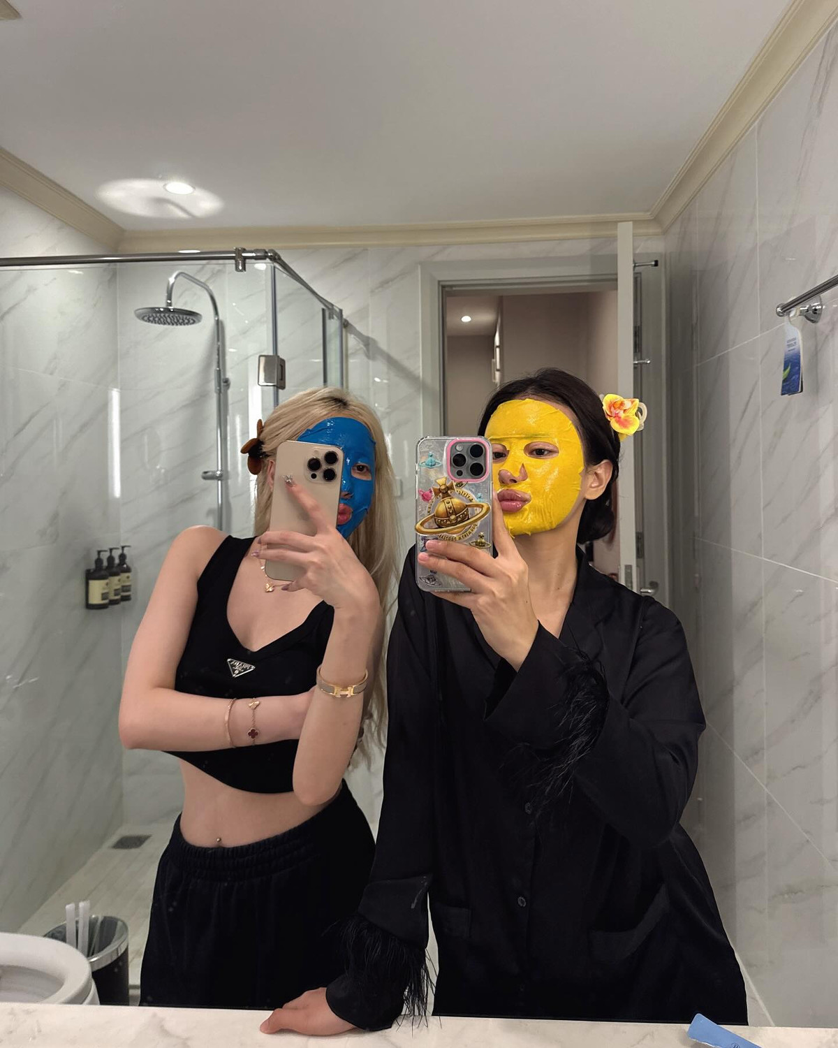 Đây cũng là lần đầu tiên, người hâm mộ thấy Xuân Ca và Ciin đi cùng nhau trong một chuyến du lịch.