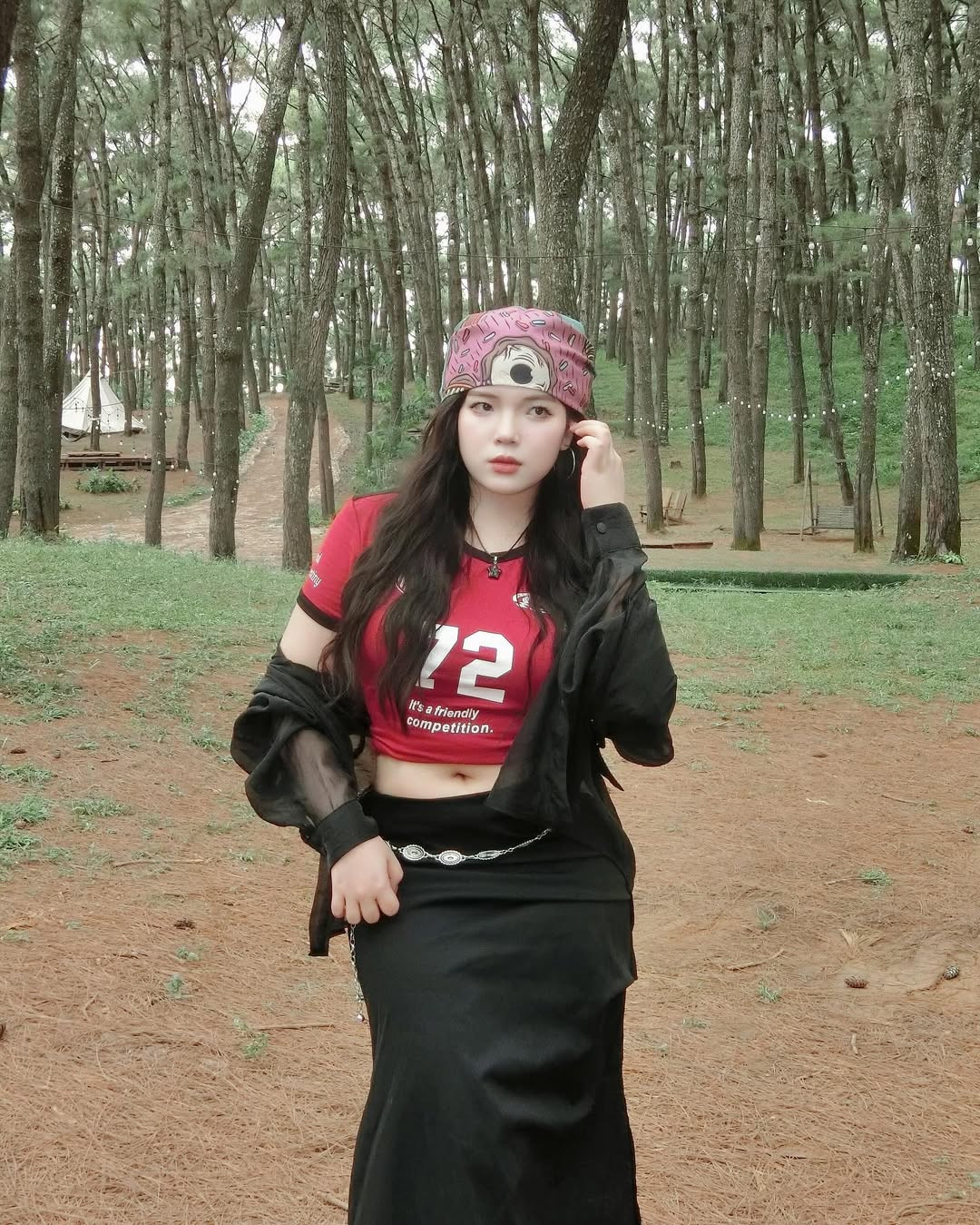 Đáp lại sự quan tâm của người theo dõi, cách đây ít lâu cô nàng vừa đăng tải clip để giải thích cho việc biến mất của mình. Trang Thảo hài hước bày tỏ do đăng clip bị "flop" nên không tiếp tục sản xuất video.