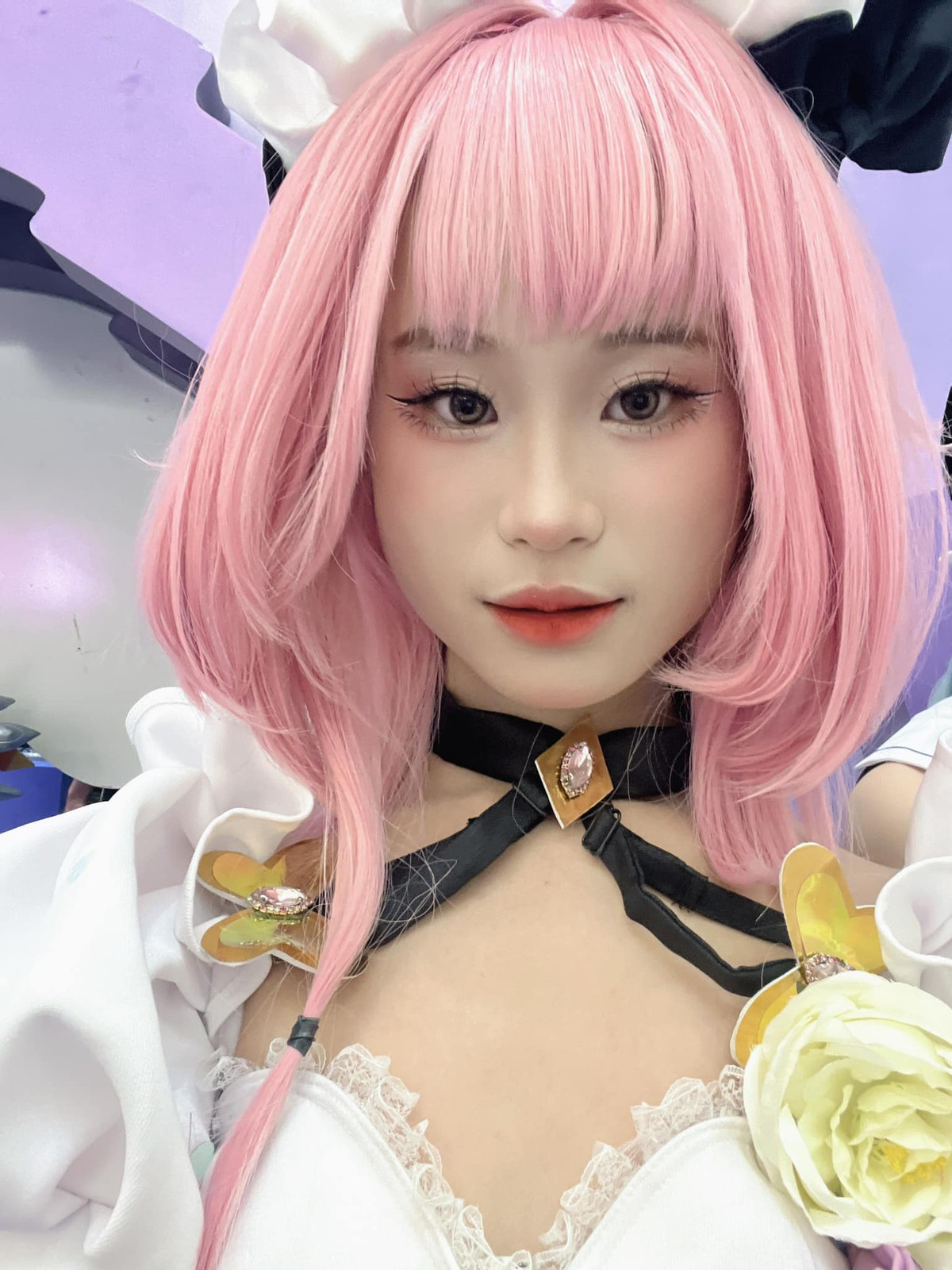 Cô không ngần ngại thử sức với những phong cách mới lạ, sáng tạo những concept độc đáo để mang đến cho người xem những trải nghiệm thú vị.