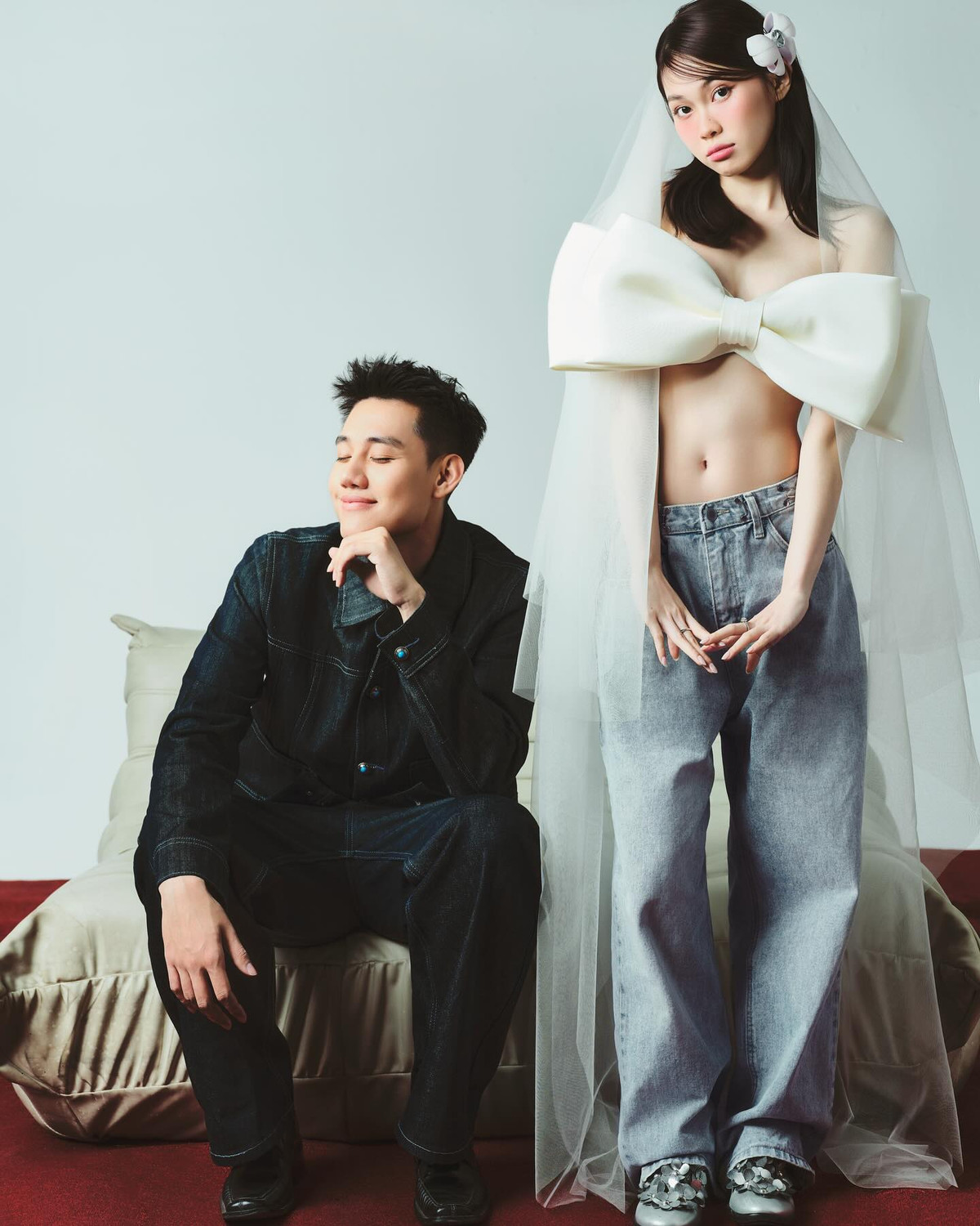 Ly Phạm (sinh năm 2001) là một TikToker, người có sức ảnh hưởng trên mạng xã hội.