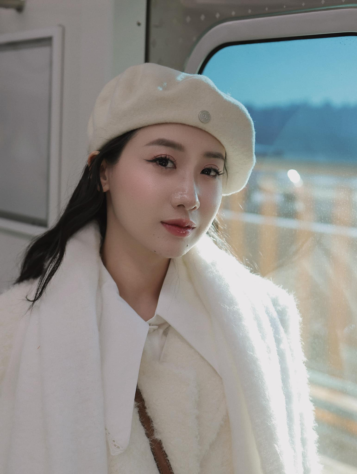 Sau chương trình, Kiều Ly và Nhật Linh có nhiều tương tác ngọt ngào trên mạng xã hội. Nhưng sau một thời gian ngắn tìm hiểu, họ dừng lại ở mối quan hệ bạn bè.