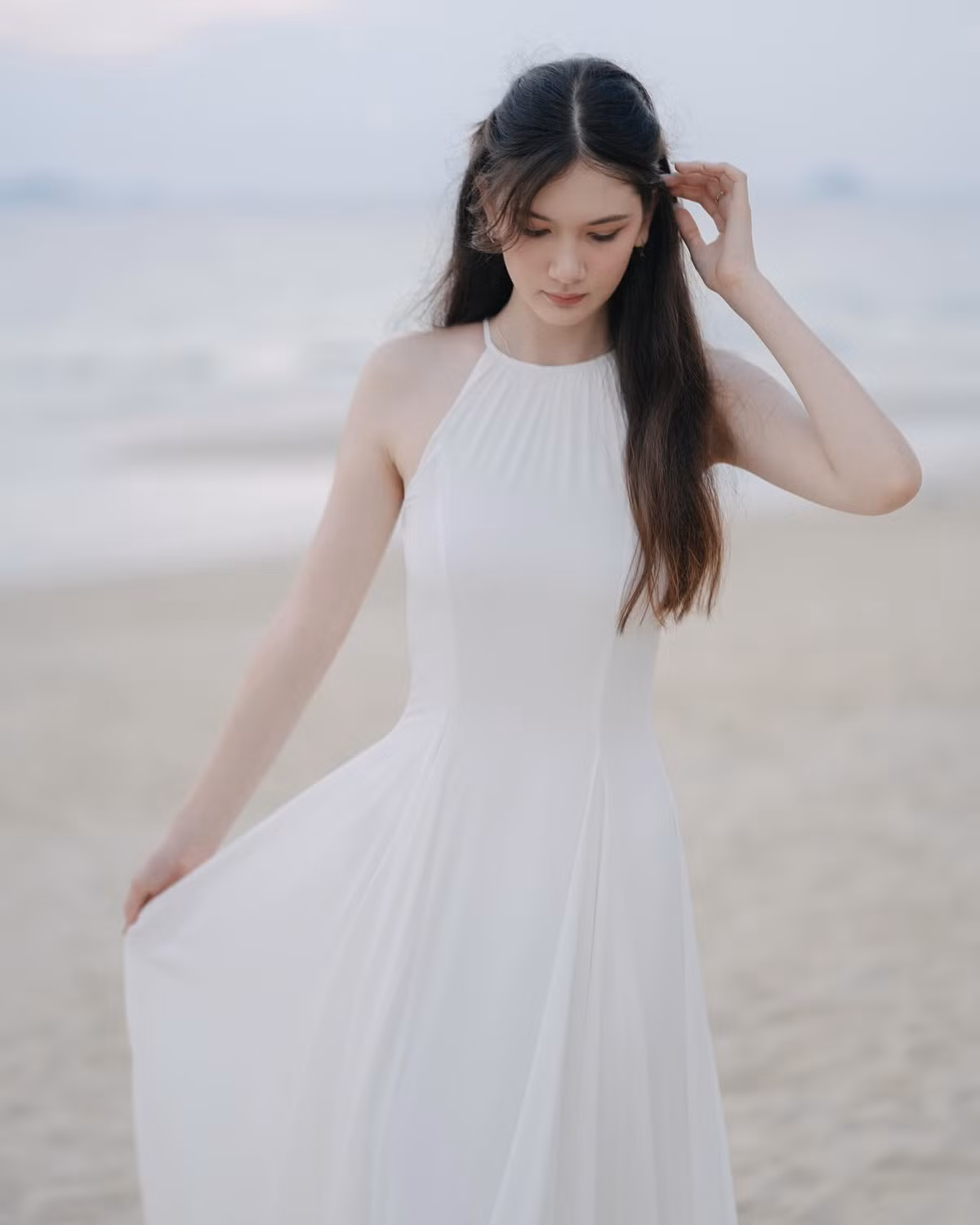 Đặng Thanh Giang được ưu ái gọi là "em gái cực phẩm" nhất làng bóng đá Việt nhờ ngoại hình nổi bật, tính cách phóng khoáng, dễ thương.