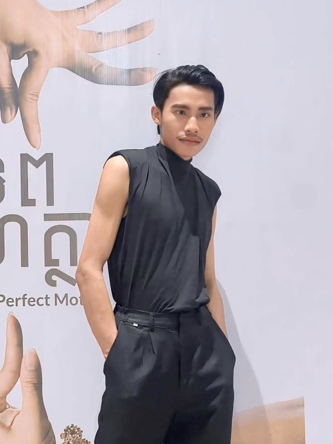 Tuy nhiên, nhiều người lại đánh giá cao sự tự tin của Thai Lai, cho rằng mỗi người sẽ có một vẻ đẹp riêng, không nên đánh giá người khác qua vẻ bề ngoài: "Với thị hiếu khán giả Việt thì không hợp, nhưng nhỡ đâu ở Campuchia kiểu ông này cũng điển trai thì sao, đừng vội đánh giá", "dù ngoại hình đúng là không hợp mắt nhưng ở ông này có sự chân thành và cố gắng nhé", "người ta dám sống đúng với ước mơ thì có gì mà phải chỉ trích".