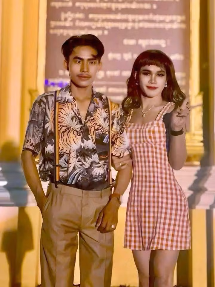 Anh chàng cũng tâm sự về lý do tham gia cuộc thi: "Chiến thắng với mình chính là chiến thắng bản thân, chiến thắng để đại diện cho quê hương. Mình từng tự ti, xấu hổ và chán nản vì sinh ra chưa đẹp. Mình đến cuộc thi để chứng minh năng lực của bản thân và khẳng định rằng, mình không sợ hãi trước bất kỳ điều gì".