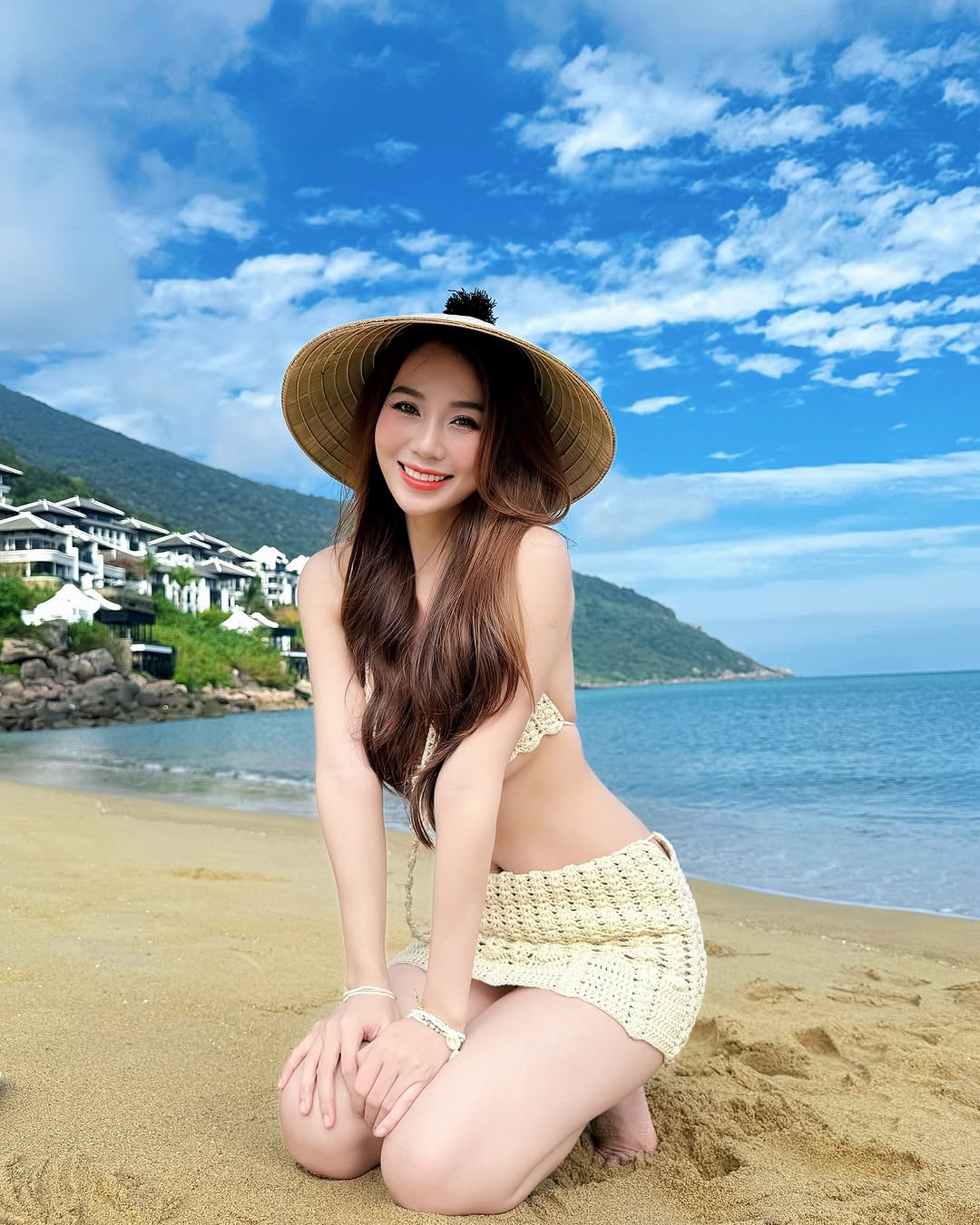 Những thiết kế bikini hai mảnh được cô nàng ưa diện.