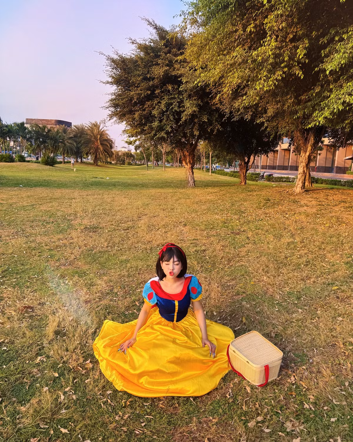 Không chỉ gây ấn tượng bởi tạo hình lung linh, Bảo Khuyên Susan còn được khen ngợi bởi làn da trắng mịn, vóc dáng cân đối và thần thái chuyên nghiệp.