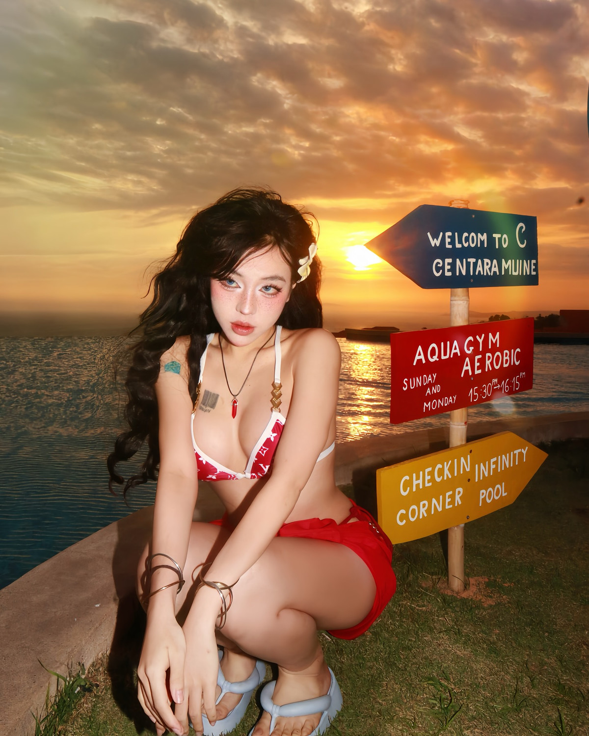 Nguyễn Lê Bảo Khuyên (Bảo Khuyên Susan) sinh năm 2001, quê Bình Thuận. Cô được cư dân mạng gọi là “bản sao của Min" bởi trong một số khoảnh khắc, đường nét gương mặt Bảo Khuyên khá giống ca sĩ này.