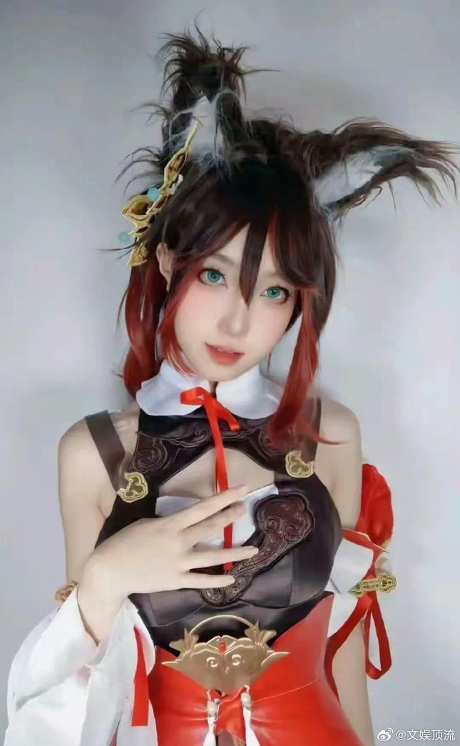 Thông báo ghi rõ: "Với nỗi đau tột cùng, chúng tôi xin thông báo đến tất cả mọi người về sự ra đi của Mao Youyou. Vì có rất nhiều người yêu quý cô ấy, chúng tôi quyết định giữ lại điện thoại và tất cả tài khoản mạng xã hội để mọi người có thể tưởng nhớ cô ấy. Xin chân thành cảm ơn sự quan tâm và yêu thương của mọi người dành cho Youyou khi cô ấy còn sống”.