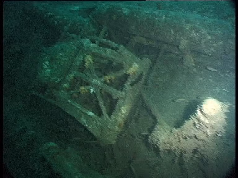 Tàu ngầm U-1003 có thể lặn sâu khoảng 250 mét. Nguồn ảnh: WHO