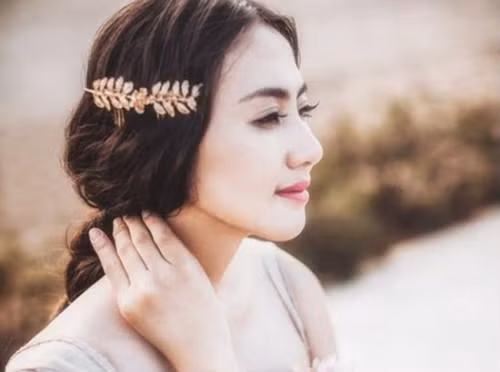 Đàn bà cố gắng kiếm tiền không chỉ thể hiện giá trị của mình, còn là cách để trân trọng và yêu thương chính mình - Ảnh minh họa: Internet. Đàn bà cố gắng kiếm tiền không chỉ thể hiện giá trị của mình, còn là cách để trân trọng và yêu thương chính mình - Ảnh minh họa: Internet.