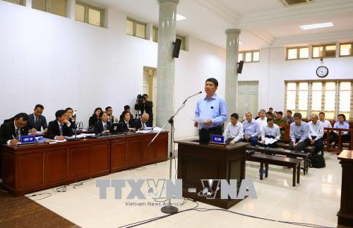 Bị cáo Đinh La Thăng. Ảnh TTXVN.